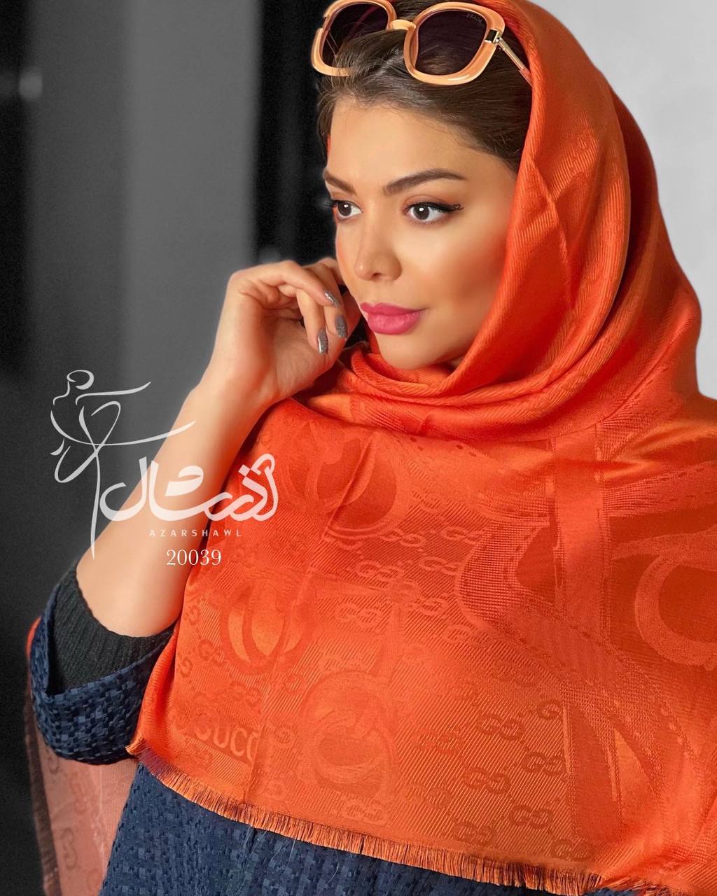 روسری نارنجی ابریشم ژاکارد مدل گوچی - فروشگاه آنلاین - آذرشال Azarshawl