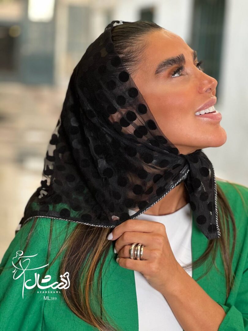 روسری قواره کوچک مخمل توپی - فروشگاه آنلاین - آذرشال Azarshawl
