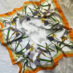 روسری قواره کوچک ابریشم- فروشگاه آنلاین - آذرشال Azarshawl