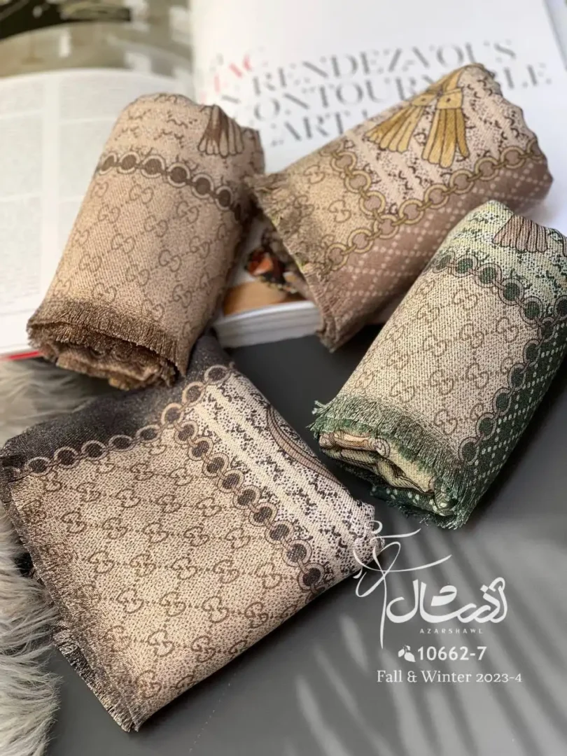 خرید شال پاییزه پوست ماری دورو شاین مارکدار گوچی GUCCi - آذرشال azarshawl