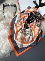 خرید روسری قواره کوچک تویل بهاره کرم طوسی نارنجی - سایت شال و روسری آذرشال