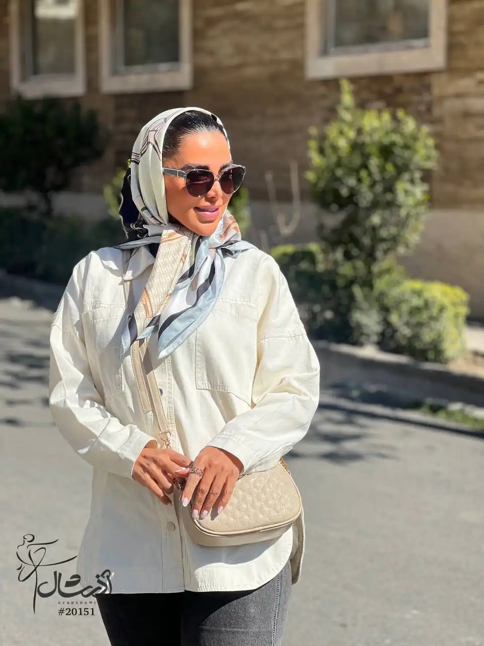 خرید روسری مدیوم ساتن تویل طوسی مشکی کرم - خرید و قیمت آذرشال azarshawl