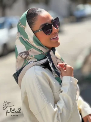 خرید روسری مدیوم ساتن تویل کرم سبز - خرید و قیمت آذرشال azarshawl