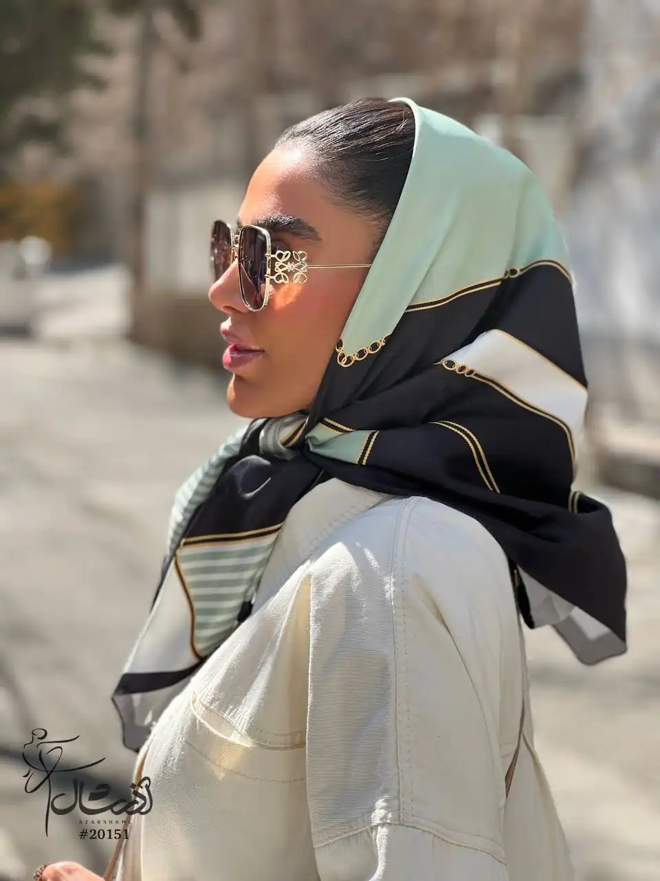 خرید روسری مدیوم ساتن تویل کرم سبز مشکی - خرید و قیمت آذرشال azarshawl